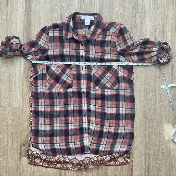 Band Of Gypsies Sheer Mixed Print Button Up Blouse - Picture 14 of 15